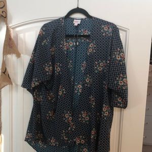 Fun, flirty floral Lindsay by Lularoe